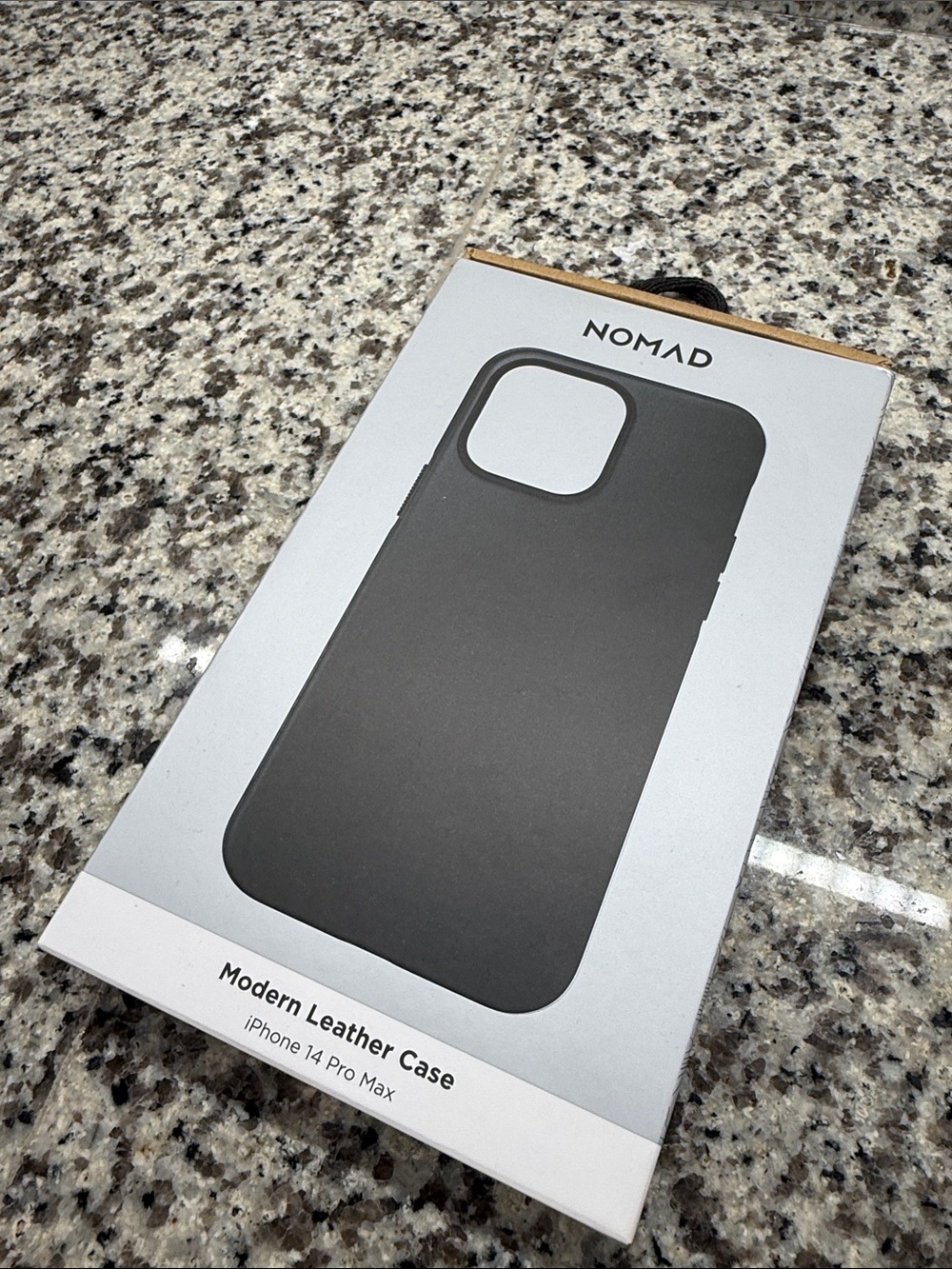 Nomad Modern Leather Case in Black for iPhone 14 Pro Max